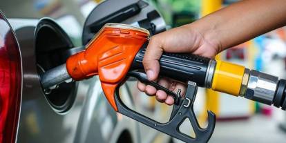 Gaziantep'te Akaryakıt Cep Yakıyor: Benzin 50 TL'yi Aştı, Motorin 49,56 TL!