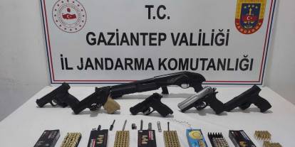 Gaziantep’te Silah Kaçakçılarına Büyük Darbe: Çok Sayıda Silah ve Mühimmat Ele Geçirildi