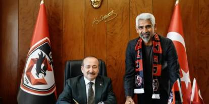 Flaş Haber: Gaziantep FK'nın Teknik Direktörü İsmet Taşdemir! Taşdemir ve Kocaelispor Detayı