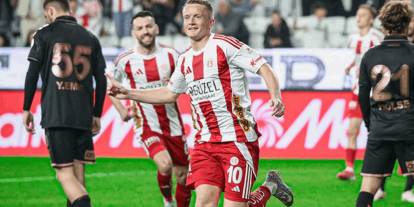 Gaziantep FK, Sam Larsson Transferi İçin Resmi Teklif Yaptı