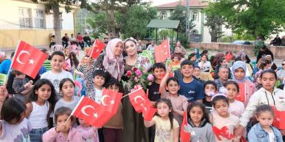 Gaziantep’te kırsaldaki çocukların yüzü ‘Köy Konserleri’ ile güldü