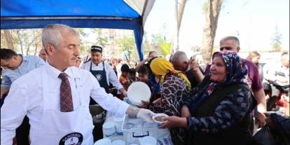 Gaziantep’te Tahmazoğlu’ndan Yeni Rekor: Günlük 10 Bin Kişiye Dağıtım