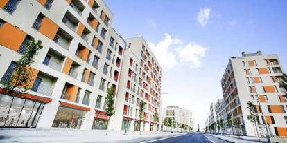 Güneşle Mücadelede Yenilik: Yoğurtla Pencere Kaplama Yöntemi Evleri Serinletiyor