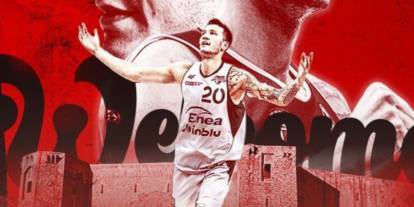 Gaziantep Basketbol, Nemanja Nenadic'i renklerine bağladı