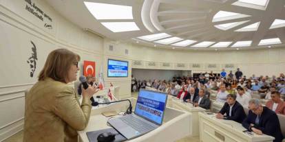 Fatma Şahinden Büyükşehir çalışanlarına konut sözü