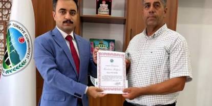 Orman Yangınını Söndürmek İçin Kendi İş Makinasıyla Gitti!