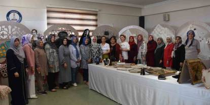 Kadınların el emeği ürünleri göz kamaştırdı
