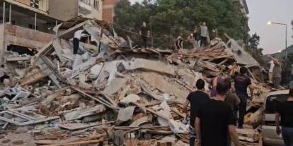 Deprem.... Balıkesir’de 6.2’lik deprem: Bir bina çöktü