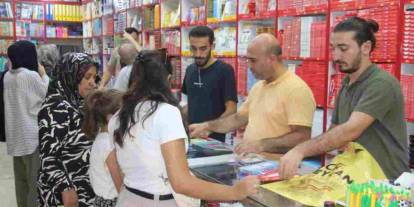 Gaziantep'te kırtasiyelerde okul alışverişi yoğunluğu başladı