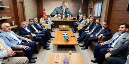 Umut Yılmaz'ı Ak Parti Yalnız Bırakmıyor!