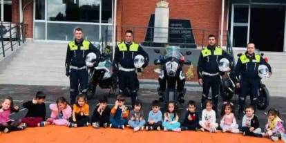 Gaziantep'te Jandarmadan 73 öğrenciye güvenli trafik eğitimi