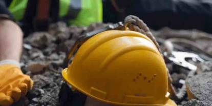 Gaziantep’te Feci İş Cinayeti! 60 Yaşındaki İşçi Beton Zemine Düşerek Hayatını Kaybetti