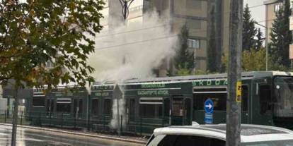 Gaziantep’te Tramvaya Yıldırım Düştü! Fatma Şahin'den Açıklama