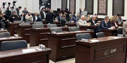 Gaziantep'te Şehitkamil Meclisinde Şok! Boş Koltuklar...