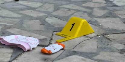 Sinir krizi geçiren anne 2 aylık bebeğini pencereden attı