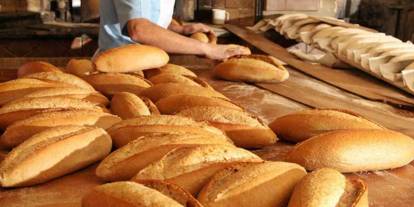 Gaziantep’te Miraç Kandili Bereketi: Fırında Ekmekler Ücretsiz Dağıtıldı