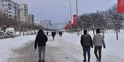 Gaziantep’e Kar Geri Dönüyor! Hafta Sonu Sıcaklıklar Çakılacak
