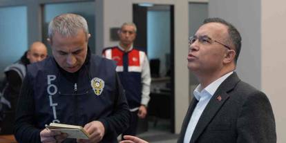 Vali Çeber Açıkladı: Gaziantep’te Kapalı Yol Kalmadı