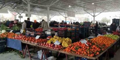 Gaziantep semt pazarlarında "Fiyat sormaya korkar olduk."