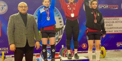 Şehitkamil sporcularından büyük başarı