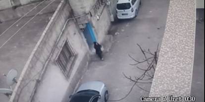 Gaziantep’te Bu 3 Kadına Dikkat: Kapıları Çalıp Altınları Alıyorlar İddiası