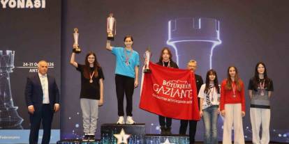 GKV’li Kalyoncu’dan Türk satrancında gurur veren başarı