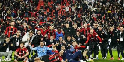 Gaziantep’te "Kral" ve Askerleri Destan Yazdı: 10 Kişiyle Kasımpaşa’yı Devirdiler!