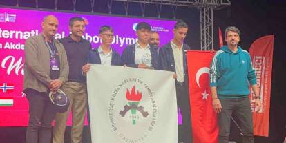 Gaziantep’in Genç Dehaları Mersin’i Salladı: Robot Olimpiyatlarında Bölge Şampiyonluğu Geldi!
