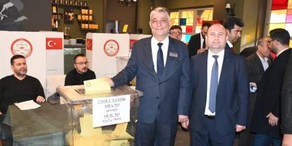 İMO Gaziantep’te Mavi Liste fark attı: Mehmet Bulut başkan seçildi