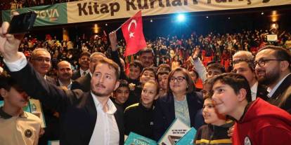 Gaziantep’in Gençleri "Kitapkurdu" ile geleceğe kanat açıyor