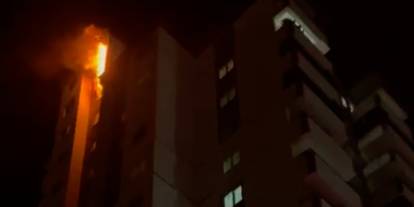 Gaziantep'te 16 Katlı Binada Yangın!