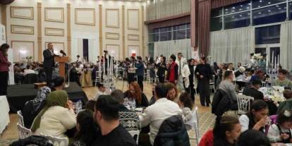 Gaziantep’te koruyucu aileler ve çocukları iftarda buluştu