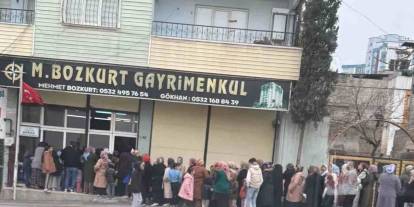 Gaziantep'in Örnek Muhtarı: 4 Bin Kız Çocuğunun Yüzünü Güldürdü