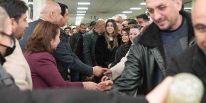 Yılmaz, belediye çalışanlarıyla bayramlaştı