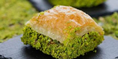 Antep Baklavasının Dilimi 100 TL Oldu! Vatandaşa Hayırlı Olsun