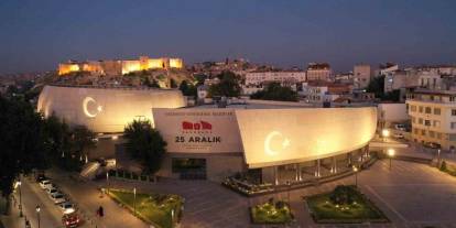 Gaziantep Büyükşehir ev sahipliğinde "İnsan Aklı Nasıl Çalışır" söyleşisi