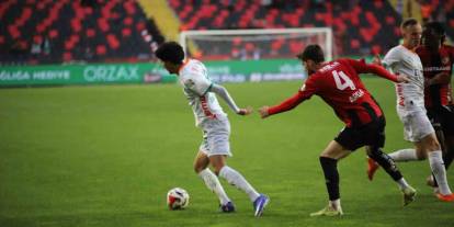 Gaziantep FK: 1 - Corendon Alanyaspor: 1 (Maç sonucu)