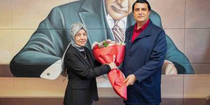 Umut Yımaz Gaziantep'te Bahar Havası Estiriyor...