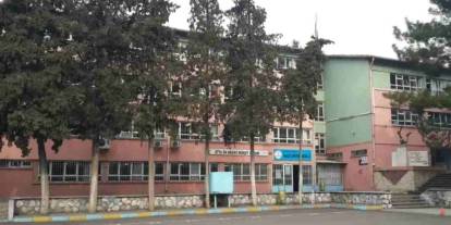 Gaziantep’in Sembol Okulu Tarihe Karışıyor! Binlerce Mezun Vermişti