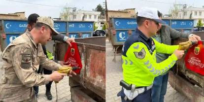 Gaziantep'te Jandarma 300 traktör sürücüsüne eğitim vererek 600 reflektör dağıttı