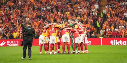Galatasaray’da Okan Buruk'tan Büyük Hamle! 11’de 9 değişiklik