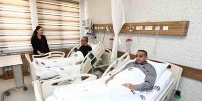 Hasta, doktoruna böbreğini verdi