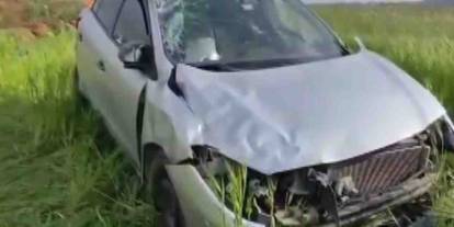Gaziantep’te çarpışan otomobiller tarlaya uçtu: 1’i ağır 5 yaralı