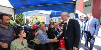 Şahinbey Belediyesi 5 bin engellinin ‘eli ayağı’ oldu