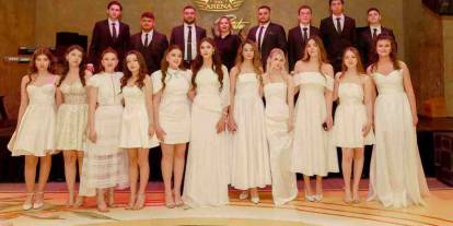 GKV 62. yıl mezunlarını unutulmaz bir baloyla uğurlandı