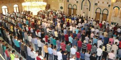 Gaziantep’te Bayram Namazında Camiler Doldu Taştı