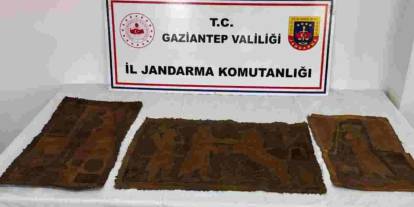 Gaziantep'te Dev Operasyon! Araçtan Çıkan İbranice Altın Yazmalı Eserler Şoke Etti!