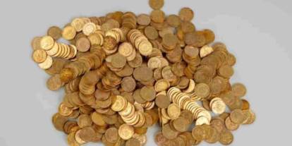 Ormanda Buldukları Kutunun İçinden 7 Kilo Altın Çıktı