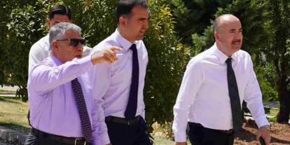 Vali Yardımcısı Bülent Uygur Oguzeli Belediye Başkanı Öztekin'i Ziyaret Etti