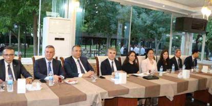 Gaziantep’te görev yerleri değişen hakim ve Cumhuriyet savcılarına veda programı düzenlendi